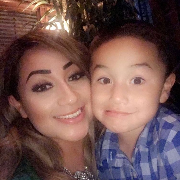 dani_cast